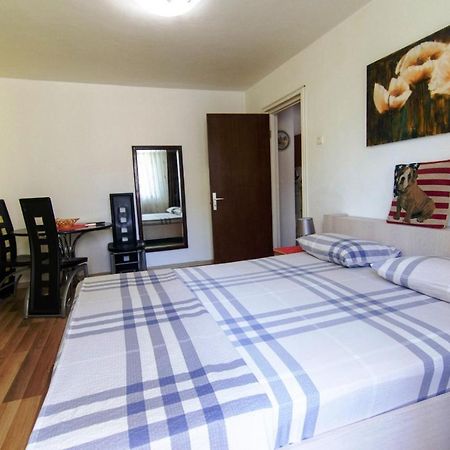Premium Family Apartment, Floreasca Area Бухарест Екстер'єр фото